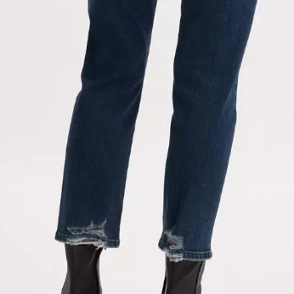 Levi's - Picture 6 of 10